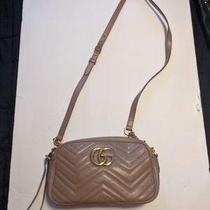 Authentic - GUCCI GG Marmont Small Matelassé bag